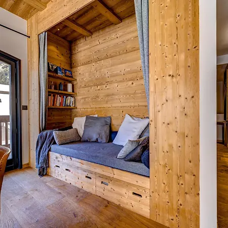 Unique Luxury In Lägenhet